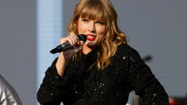 Taylor Swiftin stadionkiertue avasi rahahanat – tuottanut käsittämättömän summan vain seitsemällä konsertilla! Taylor Swift