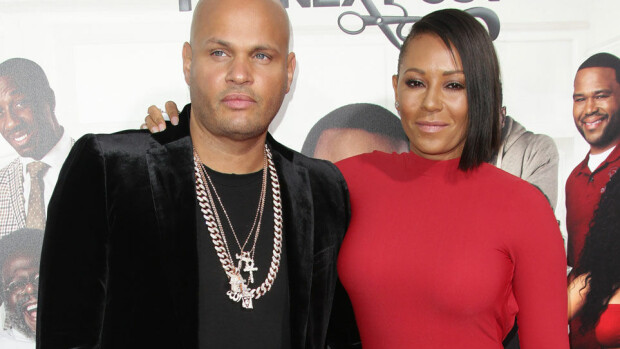 Spice Girls -tähden ex-mies hakee lähestymiskieltoa – pelkää henkensä puolesta: Hän on henkisesti epävakaa! Stephen Belafonte ja Mel B