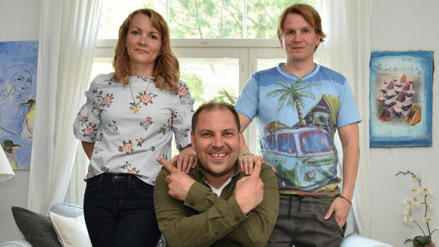 Ellenin ja Antin ostama unelmien koti osoittautui täydeksi katastrofiksi – remonttihelvetti vei rahat ja voimat: ”Talo olisi voinut syttyä tuleen hetkenä minä hyvänsä!” Perttu SIrviö pelasti Hinttalan perheen talon.