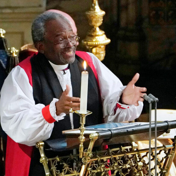 Prinssi Harryn ja Meghanin häät: Pastorin vahva puhe hämmensi häävieraita! Michael Bruce