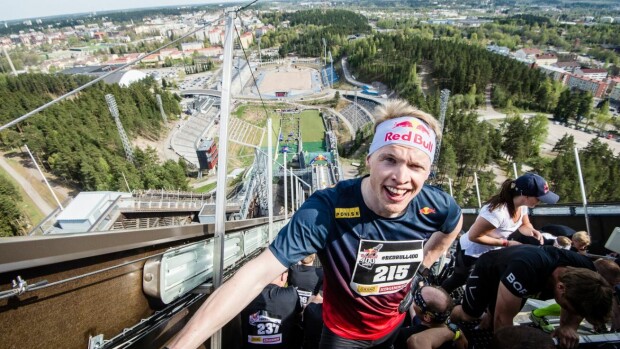 Iivo Niskanen ja Sami Jauhojärvi ottivat hurjan haasteen vastaan - valloittivat Lahden suurmäen juoksemalla! Kuvat! Iivo Niskanen
