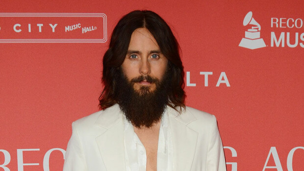 Paparazzi iski! Oscar-palkittu Jared Leto illallisti yömyöhään helsinkiläisessä ravintolassa - kuvat! jared Leto