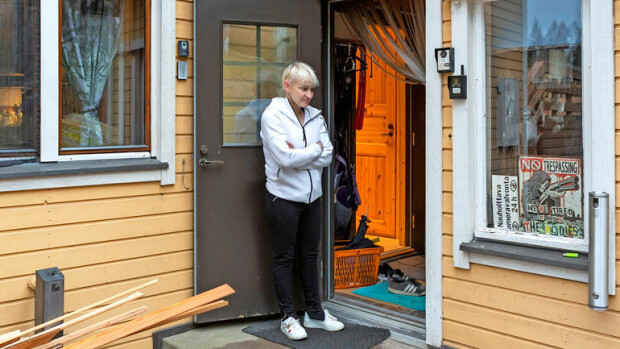 Tallensivatko valvontakamerat rikollispomo Raimo Anderssonin surman – Satu-vaimo: ”Rami ei pelännyt mitään!” Raimo Andersson surmattiin kotitaloonsa.