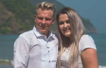 Temptation Islandin treffit saavat epämiellyttävän käänteen - sinkku-Wallu saa Oonan itkemään: ”Juusoa ei kiinnosta v**tuakaan olla Oonan kanssa!”