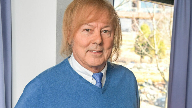 Danny avautuu Vain elämää -ohjelmassa Armin kuolemasta ja naissuhteistaan: Erika Vikman on lintu, joka lehahtaa kohta omille siivilleen! Danny