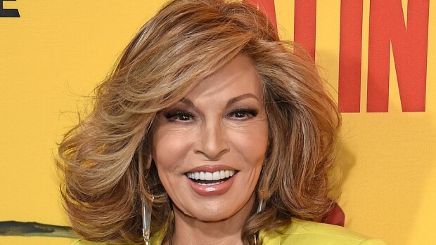 Huh huh, millainen seksipommi Raquel Welch oli takavuosina – muistatko tämän ikonisen bikinikuvan? Raquel Welch