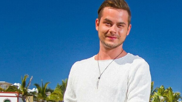Niko Saarinen paljastaa millainen työ on Instagram-kuvien takana: Kolmen ihmisen miehitys yhden kuvan vuoksi! niko saarinen