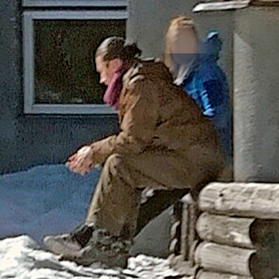 Oho, Tomi Metsäketo reissasi Lapissa näyttävän blondin kanssa – salakuva! Tomi Metsäketo Ylläksellä.