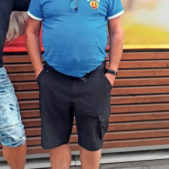 Erkki ”Eki” Koskinen oli hyvässä kunnossa keikkareissuilla vielä viime kesänä, mutta tänä keväänä hänen tilansa romahti. Erkki ”Eki” Koskinen oli hyvässä kunnossa keikkareissuilla vielä viime kesänä, mutta tänä keväänä hänen tilansa romahti.
