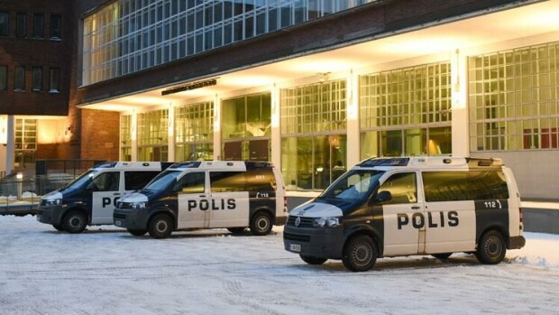 Sarjahuijari odottaa tuomiota huumerikoksista! Sarjahuijari on huumesyytteessä.
