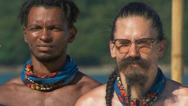 Jälleen hurja pommipudotus Selviytyjät Suomessa - putoaja oli jo varma jatkopaikastaan: 'En osannut odottaa tätä tulosta!' James Nikander ja Juhana Helmenkalastaja