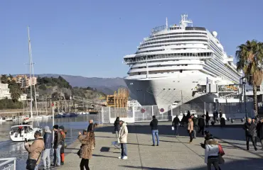 Viikon risteily Välimerellä on unohtumaton kokemus: Valtava Costa Diadema -laiva on kuin viiden tähden hotelli, joka lipuu joka aamu uuteen kaupunkiin!
