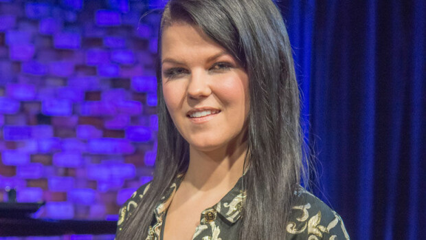 Saara Aalto suunnittelee kesähäitään - saapuuko Simon Cowell juhliin? 'Meillä oli hieman draamaa!' Saara Aalto