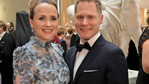 Miljoonabisnestä pyörittävä imitaattori Jarkko Tamminen laittoi rahat kiinni kattohuoneistoon: 850 000 euron huima kattohuoneisto Helsingin ytimessä - kuvat! Jarkko Tamminen osti uuden asunnon.