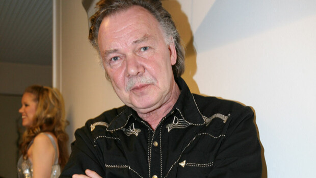 Edesmenneen Kari Tapion elämästä elokuva – Joona Jalkanen: Olihan isä tavallaan koko Suomen kansan omaisuutta! Kari Tapio