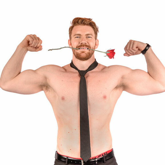 Ohhoh! Bachelor Suomi -sarjan uusi poikamies Joni, 33, poseeraa rohkeasti yläosattomissa - katso kuvat! Bachelor