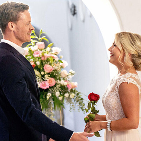 Bachelor-Tuomaksen ja Hannan suhde koki mahalaskun: ”Ilman kameraa kemia puuttui” Bachelor