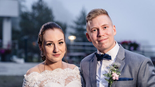 No huhhuh! Unelmahäät-morsian ei tingi timanttien koosta – sulhanen: ”Ei varmaan mene lähimaksulla” Unelmahäät, Katariina ja Joonas