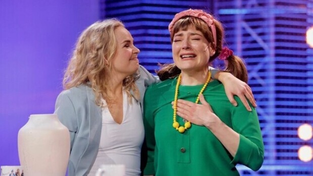 Pilvi Hämäläinen jätti Putouksen: Kyynelehti vuolaasti viimeisessä lähetyksessä pilvi_hamalainen_Putous_itku_PK_99f5d851d4.jpg