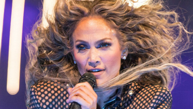 J. Lon kaksoset täyttivät 10 vuotta - katso äidin herkät onnitteluvideot rakkaimmilleen! Kyynelvaroitus! JENNIFER LOPEZ
