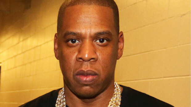 Kääk, Jay-Z tuhlasi yli 80 000 euroa baari-illan aikana - katso riehakkaat paparazzikuvat ja kuva kuitista! Jay-Z