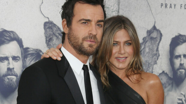 Jennifer Aniston ja Justin Theroux: Asumusero – näin pariskunta kommentoi liittonsa päättymistä! Justin Theroux ja Jennifer Aniston