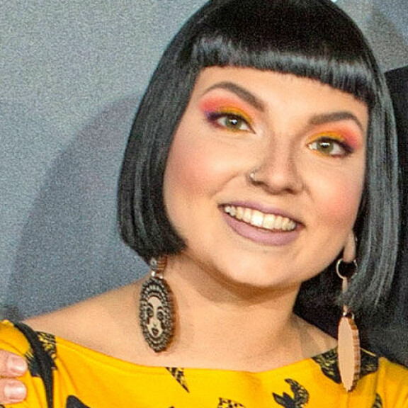 Veronica Verho juontaa NRJ:n aamuohjelmaa. Veronica Verho juontaa NRJ:n aamuohjelmaa.