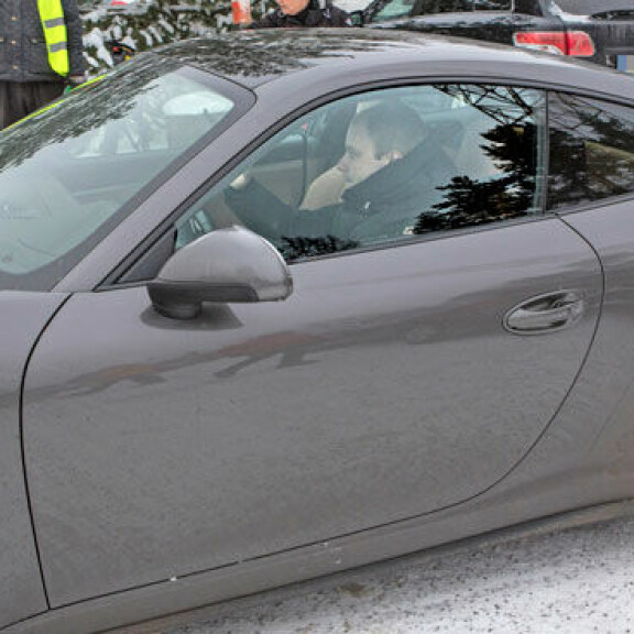 Huh, Valtteri Bottas ajelee Suomessa 190 000 euron öky-Porschella – kuva! Valtteri Bottaksen auto.