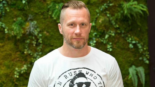 Hannes Hyvönen ja fitness-kaunotar Netta Suikkanen muuttivat pikavauhtia avoliittoon: ”Emme ole ehtineet laittaa kotia kuntoon!” Hannes Hyvönen ei ole pitänyt tupareita Netta-rakkaansa kanssa.