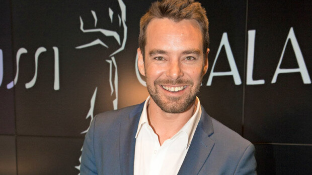 Mikko Leppilampi vaiteliaana hyytävästä suhdekriisistä Maryam Razavin kanssa: Kaikki on hyvin! Mikko Leppilampi ei kommentoi yksityisasioitaan.