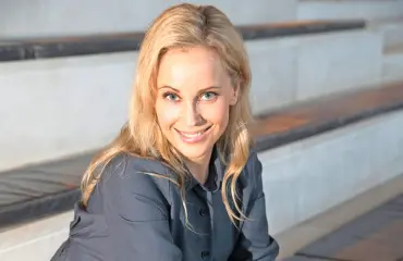 Silta-tähti Sofia Helin jää kaipaamaan suosikkisarjaa ja Sagan roolia: Olen käynyt vuosia terapiassa!