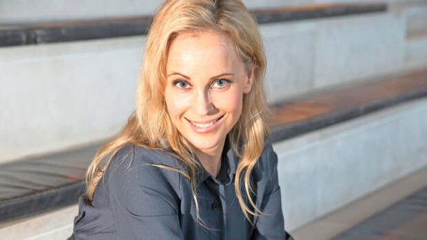 Silta-tähti Sofia Helin jää kaipaamaan suosikkisarjaa ja Sagan roolia: Olen käynyt vuosia terapiassa! Sofia Helin jää kaipaamaan suosittua roolihahmoaan.