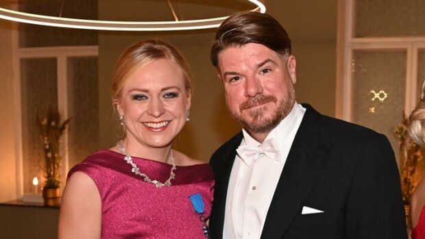 Näin Elina Valtosen ja Jussi Heikelän uudelleen lämmennyt rakkaus voi nyt