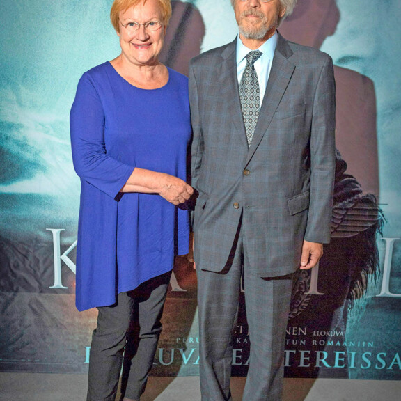 Näin paljon eläköityneet presidentit maksavat valtiolle: Martti Ahtisaarelle maksettiin viime vuonna 180 000 euroa – katso silmät avaava lista! Tarja Halonen ja Pentti Arajärvi.