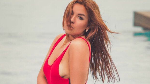 Temptation Islandin sinkku-Milja, 21, teki kohuvideon Mr. Lotharin kanssa – katso! 'Se oli aika ex tempore -tyyppinen juttu' TIS-Milja