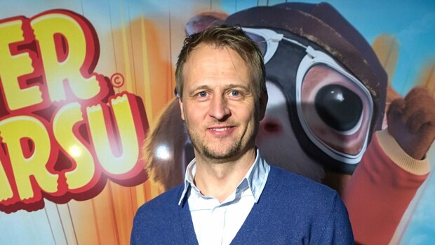 Villi kortti -juontaja Riku Riihilahti on kolmen lapsen isä: Lapseni innostuivat jalkapallosta! Riku Riihilahti