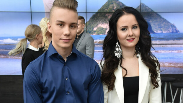 TIS-Emmi juhli syntymäpäiväänsä: nämä kohusarjan parit ovat yhä yhdessä! TIS-pari Teemu ja Emmi