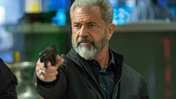 Elokuvaesittely: Tässä elokuvassa sankari kuolee 250 kertaa! Boss_Level_Gibson_989c36d033.jpg