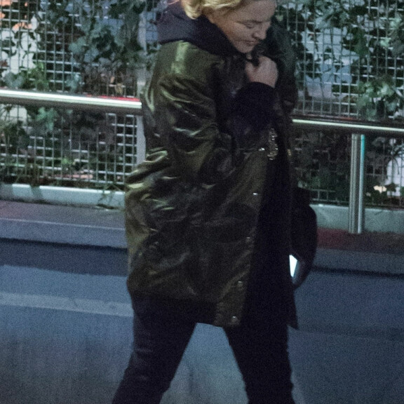 Tästä on glamour kaukana! Paparazzi yllätti meikittömän Madonnan – kuvat! Madonna meikittömänä.