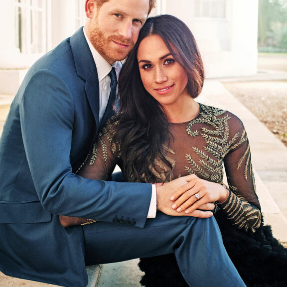 Kuninkaalliset häät toukokuussa - Meghan Markle rikkoo brittihovin sääntöjä! Prinssi Harry ja Meghan Markle kihlajaiskuvassa.