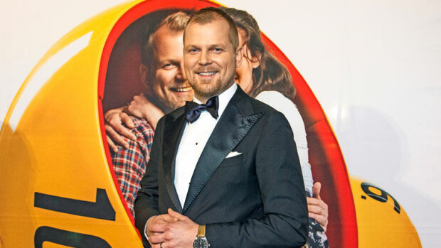 Antti Luusuaniemi: Perhelomalle Thaimaahan! Antti Luusuaniemi tähdittää Kaikki oikein -elokuvaa.