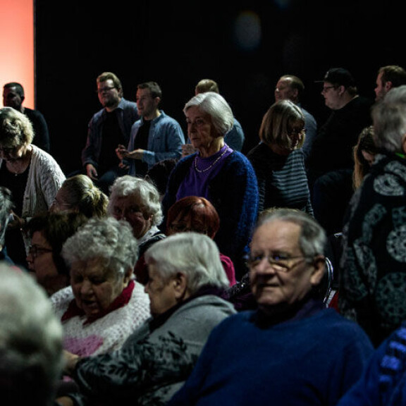 Napakympin kuvaukset oli heinolalaiselle studioyleisölle jo 101. tv-kuvausreissu. Napakympin kuvaukset oli heinolalaiselle studioyleisölle jo 101. tv-kuvausreissu.