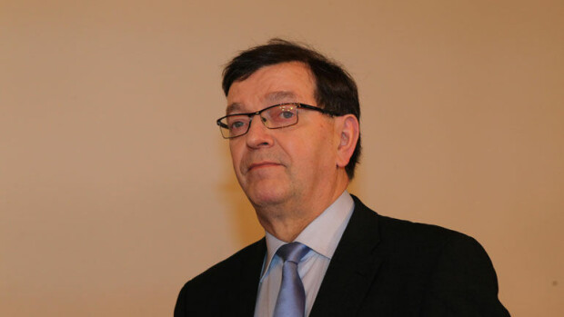 Ohhoh, Paavo Väyrynen osti Helsingistä 400 000 euron kaupunkiasunnon – kuva! Paavo Väyrynen muutti Helsinkiin.