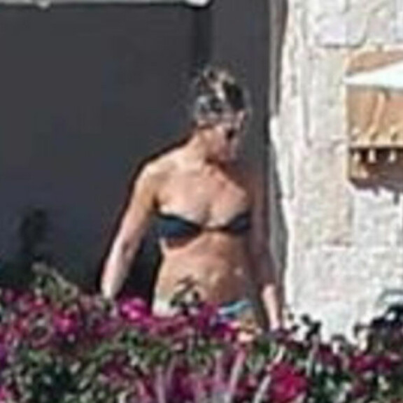 Oho, Jennifer Aniston pikkubikineissä Meksikossa - katso! Jennifer Aniston Meksikossa