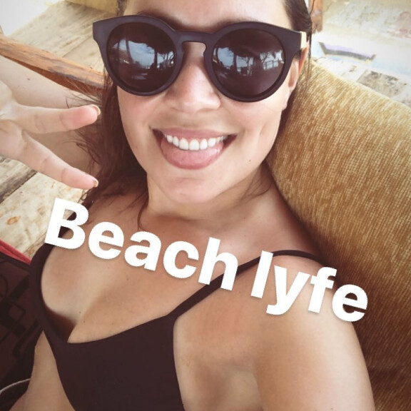 Mykistävän upeakroppainen Abreu lähetti lomaterveiset paratiisista - todellisuus on kuvanmuokkaustakin parempi! Katso! Anna Abreu