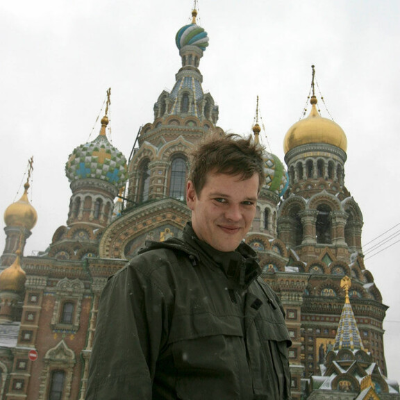 Tunnistaisitko? Tältä Esko Salminen, Eeva Litmanen, Anja Pohjola ja Sulevi Peltola näyttivät nuorina – nostalgiset kuvat! Ville Haapasalo nuorena.