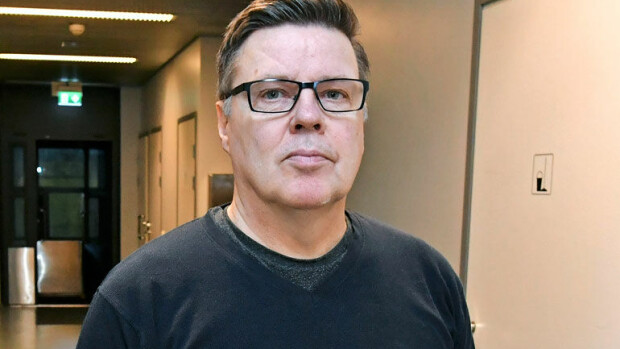 Jari Aarnio elää Vantaan vankilassa poikkeuksellisissa olosuhteissa turvallisuussyistä – vankilapomo: Aarnion osastolla tehtävä kokeilu toimii ja laajenee! Jari Aarnio istuu Vantaan vankilassa pilottiosastolla.