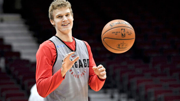 Tässä on Lauri Markkasen Verna-rakkaan muhkea vauvamasu – kuva! NBA-tähden yllätyslapsi syntyy pian Yhdysvalloissa Lauri Markkasesta tulee isä.