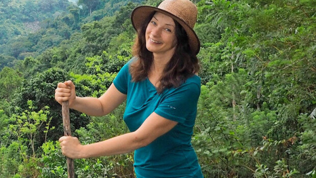 Vain Seiskassa! Kirsi Salo esittelee 60 hehtaarin hulppeat tiluksensa Kolumbiassa: ”Tänne nousee viidakon valtakuntani” – kuvat! Kirsi Salo Kolumbiassa.