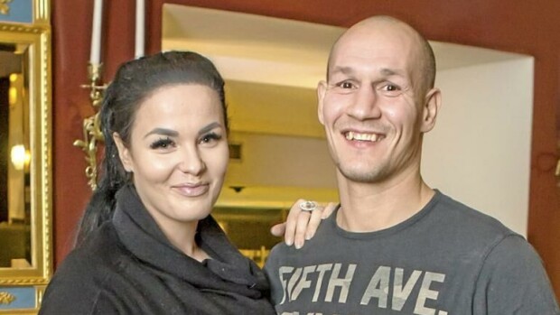Amin Asikaisen avopuoliso Nadia Ammouri laihtui roimasti - katso kuva! Tämän salaisen laihdutuskikan avulla lähti 23 kiloa! Amin ja Nadia